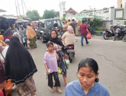 Cegah Kemacetan Arus Lalulintas, Polsek Labuapi Turunkan Personel di Pasar Sore