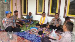 Jumat Curhat Kapolsek Lembar di Desa Mareje