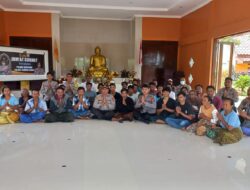 Kegiatan Jumat curhat Kapolsek Sekotong, Sambangi Vihara Giri Ratana Suriya Lenong
