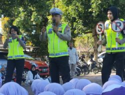 Puluhan Anak TK Belajar Rambu-Rambu di Ditlantas Polda NTB