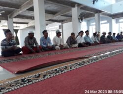 Sambangi Masjid Baitul Qadri BTN BHP Desa Karang Bongkot, Dalam Jumat Curhat dari Kapolsek Labuapi