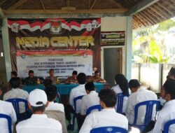 Lancar dan Tertib, Pelantikan KPPS Desa Labuan Tereng di Lembar Berjalan Sukses