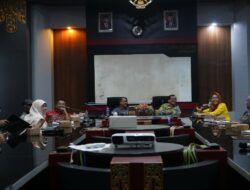 Kadikes Lobar Dampingi Sekda Sambut Tim Penilai KLA Dari Kementerian PPPA