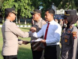 Semangat dan Kebanggaan di Mapolres Lombok Barat, Penghargaan Kepada Personel yang Berprestasi