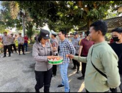 Polsek Kediri Terus Lanjutkan Program Jumat Berkah 1 Personil 1 Butir Telur untuk Menekan Angka Stunting di Kecamatan Kediri