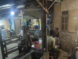 Polsek Lembar Gelar Patroli Blue Light untuk Cegah Kejahatan di Lombok Barat