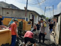 Babinsa Cakranegara Utara Membaur Bersama Masyarakat dalam Proses Pembangunan Masjid