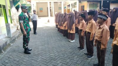 Babinsa Koramil 1606-08/Narmada Membangun Semangat Kebangsaan di Ponpes Nurul Hikmah