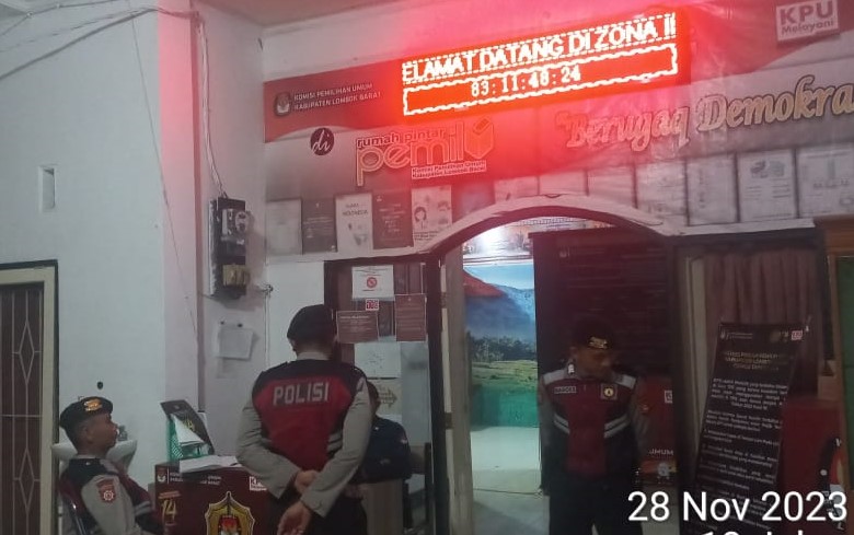 Polres Lombok Barat Intensifkan Patroli di Kantor KPU Gerung Jelang Pemilu 2024