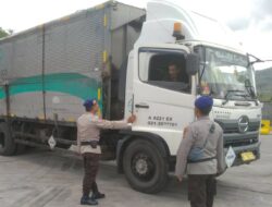 Polairud Polres Lombok Barat Patroli Cegah 3C dan Sosialisasi Pemilu di Pelabuhan Lembar