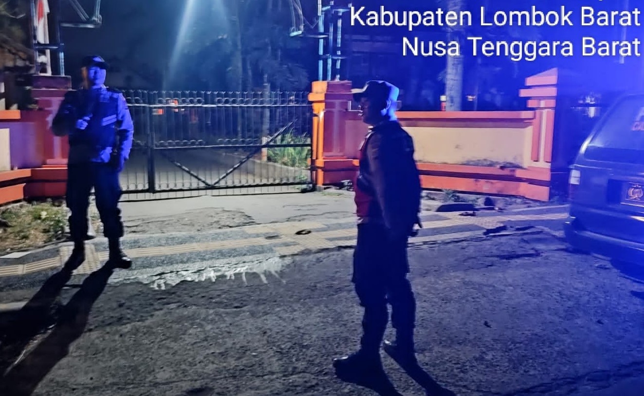 Patroli Rutin Polsek Kuripan untuk Ciptakan Situasi Kamtibmas yang Aman