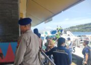 Polisi Patroli Dialogis dan Sosialisasi di Pelabuhan Senggigi dan Pantai Duduk (2) Polisi Patroli Dialogis dan Sosialisasi di Pelabuhan Senggigi dan Pantai Duduk