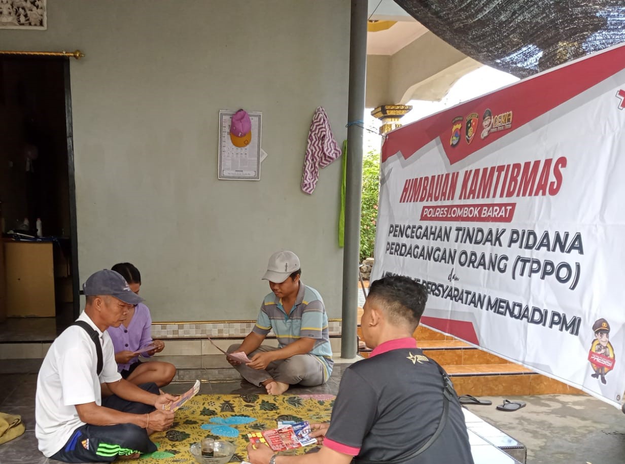 Polsek Lembar Sosialisasi TPPO di Dusun Karang Anyar Lombok Barat, NTB