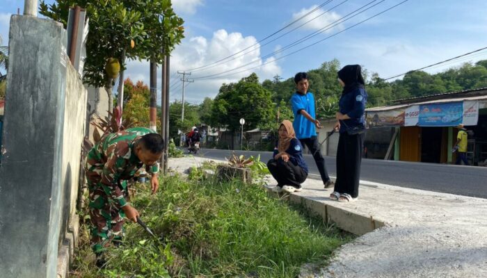 Sinergitas TNI dan Mahasiswa KKN UNDIKMA: Gotong Royong Ciptakan Lingkungan Bersih dan Sehat di Lembar, Lombok Barat