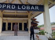 Polisi Gelar Patroli dan Sterilisasi di Kantor DPRD Lombok Barat Jelang Pemilu 2024