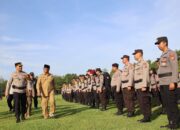 Apel Pergeseran Pasukan, Mantapkan Pengamanan Pemilu 2024 di Lombok Barat (3) Apel Pergeseran Pasukan, Mantapkan Pengamanan Pemilu 2024 di Lombok Barat