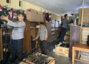 Satgas Ban Ops Polres Lombok Barat Siapkan Peralatan dan Kendaraan untuk PAM Kampanye (1) Satgas Ban Ops Polres Lombok Barat Siapkan Peralatan dan Kendaraan untuk PAM Kampanye