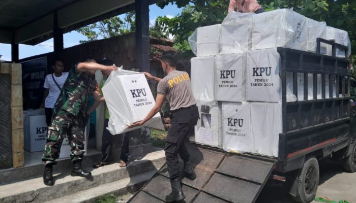 TNI-Polri Jaga Stabilitas Demokrasi, Bantu KPU Kembalikan Kotak Suara dari TPS-PPK ke Kantor KPU