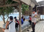 Patroli Polsek Sekotong Ciptakan Situasi Aman di Dermaga Tembowong