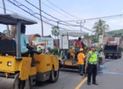 Pengaspalan Jalan Raya Senggigi