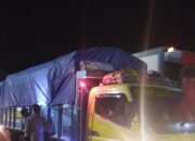 Persempit Gerak Preman dan Calo, Polisi Jaga Ketat Pembelian Tiket di Pelabuhan Lembar (2) Persempit Gerak Preman dan Calo, Polisi Jaga Ketat Pembelian Tiket di Pelabuhan Lembar