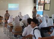 Polres Lombok Barat Gelar Sosialisasi Kamtibmas dan Bahaya Narkoba di SMKN 2 Lembar (1) Polres Lombok Barat Gelar Sosialisasi Kamtibmas dan Bahaya Narkoba di SMKN 2 Lembar