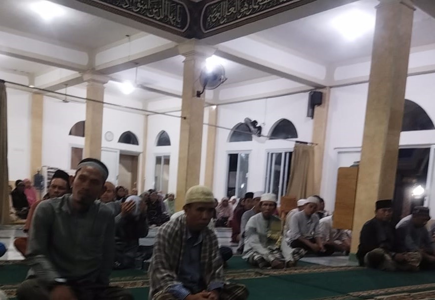 Polsek Batulayar Sampaikan Pesan Kamtibmas dalam Safari Ramadhan di Masjid Baitul Taqwa Lombok Barat