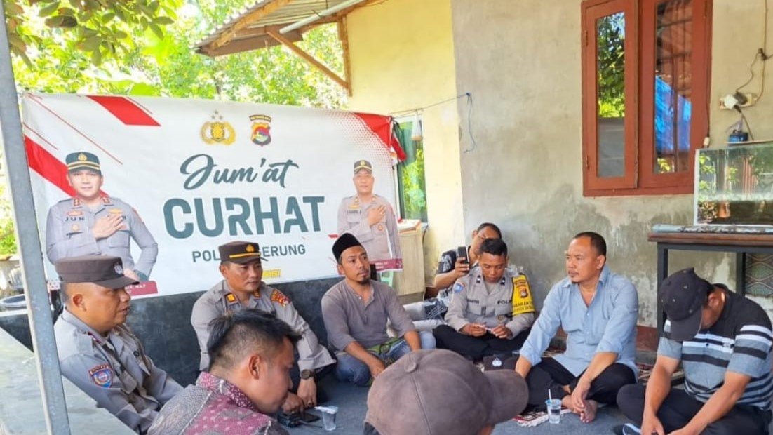 Polsek Gerung Gelar Jumat Curhat di Dusun Bile Kedit Barat