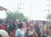 Polsek Lembar Kawal Tradisi Adat dengan Semangat Kebersamaan (3) Polsek Lembar Kawal Tradisi Adat dengan Semangat Kebersamaan