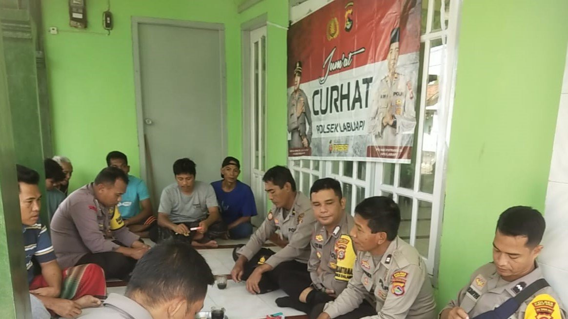 Polsek Labuapi Mendengar Keluhan Warga Terkait Kenakalan Remaja