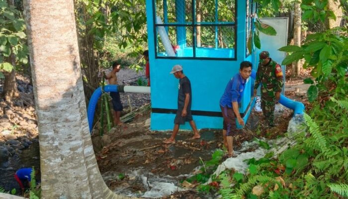 Kolaborasi Babinsa, Masyarakat dan Dinas Pertanian: Suksesnya Pengerjaan Sistem Irigasi Pompanisasi di Lombok Utara