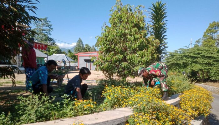 Semangat Gotong Royong di Selelos: Bersama TNI dan Warga, Ciptakan Lingkungan Bersih dan Sehat