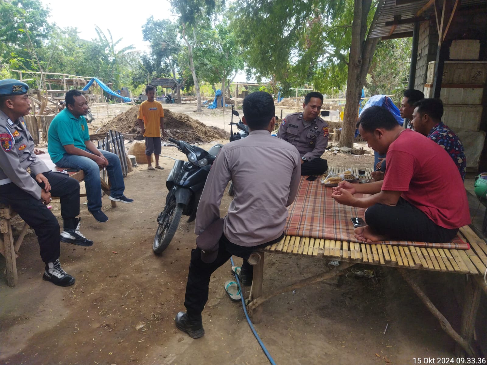 Sosialisasi Kamtibmas Menjelang Pilkada Polsek Lembar Galang Kesadaran Masyarakat