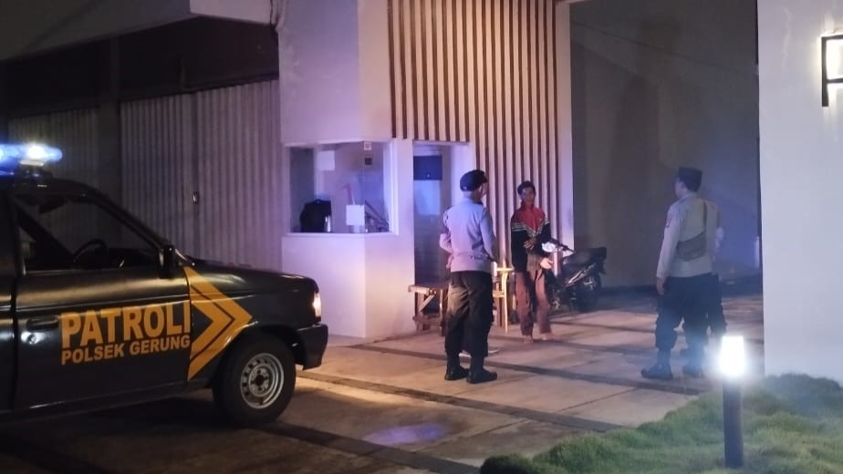 Polsek Gerung Tingkatkan Patroli untuk Jaga Keamanan Perbankan dan Perumahan di Lombok Barat