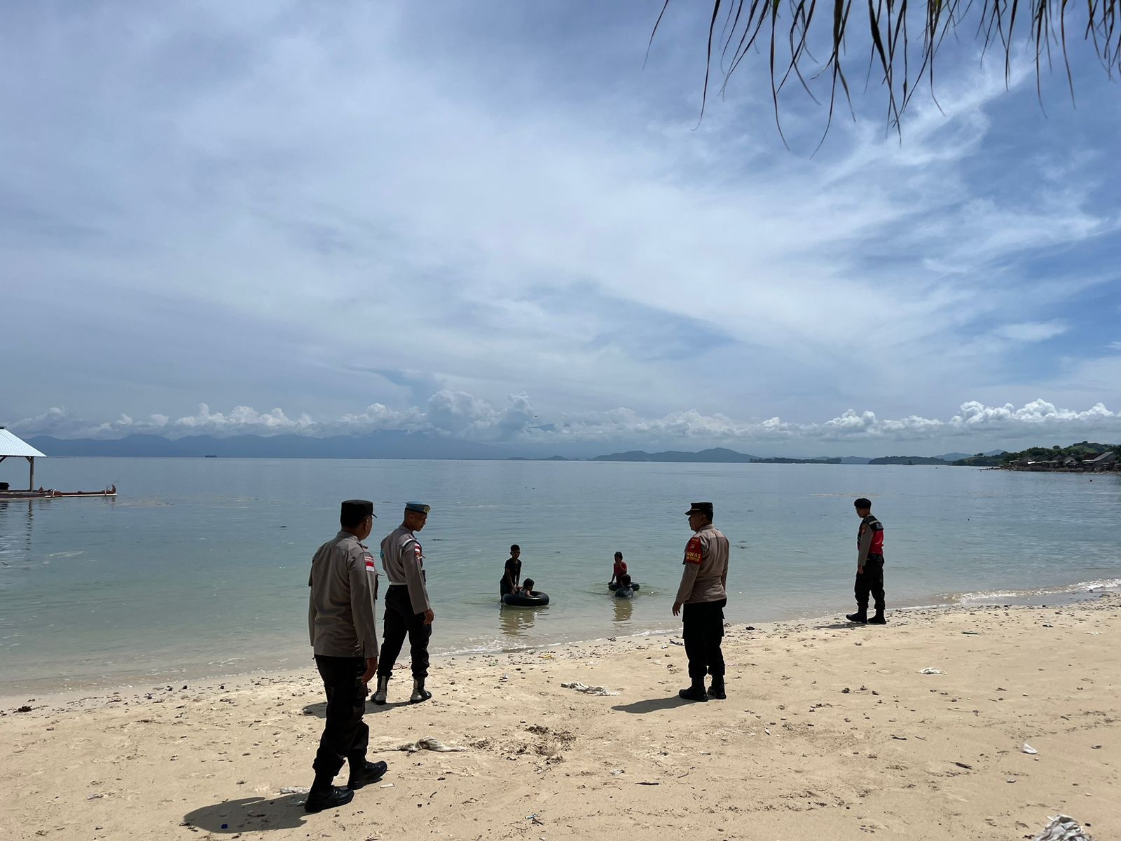 Libur Panjang Aman di Sekotong, Polisi Tingkatkan Patroli di Pantai Elak-Elak