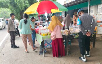 Polsek Lembar Cegah Balap Liar & Petasan Selama Ramadan