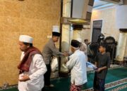 Polri Dekat dengan Umat: Kapolsek Kediri Tarawih Bersama Warga