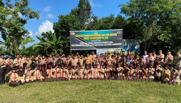 Pramuka Saka Wira Kartika Kodim 1606 Mataram Tanamkan Jiwa Nasionalisme di Gua Lawah
