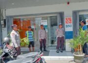 Patroli Humanis Polsek Gerung: Antisipasi Tawuran dan Curanmor di Lapangan Mareje