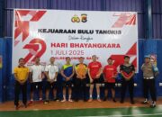 Final Sengit Turnamen Bulutangkis Polres Lombok Barat 2025 Tuntas di Kediri