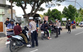 Puluhan Pelanggar Terjaring di Bypass Bil 2, Polres Lombok Barat Gelar Operasi Patuh Rinjani 2025