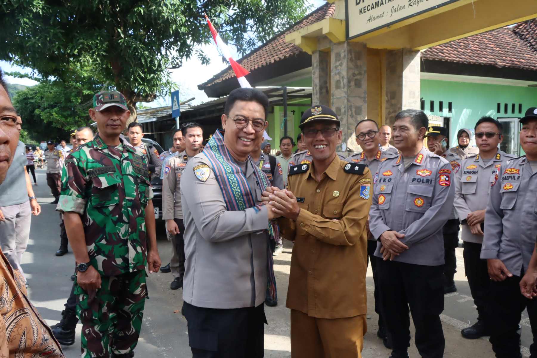 Desa Cendi Manik Masuk Dua Besar Lomba Tiga Pilar Kamtibmas