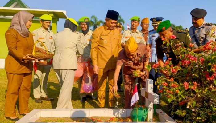 TNI, Pemerintah, dan Veteran Bersatu Peringati Harvetnas 2025 di NTB