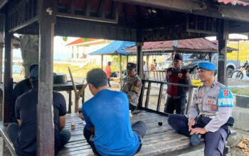 Polsek Sekotong Intensifkan Patroli Dialogis di Dusun Jerenjeng untuk Jaga Kamtibmas