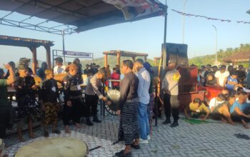 Peresean di Sekotong Barat: Warisan Sasak yang Menguatkan Persaudaraan Warga