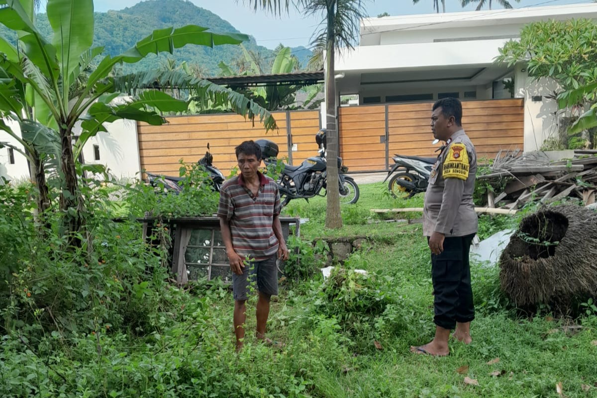 Bhabinkamtibmas Senggigi Dorong Warga Krandangan Kembangkan Ketahanan Pangan