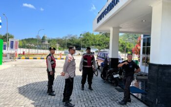 Antisipasi Kriminalitas, Polsek Sekotong Rutin Patroli ke Pusat Ekonomi dan Perkantoran