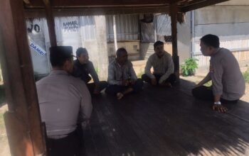 Polres Lombok Barat Perkuat Sinergi Pemuda Pasar Kuripan dalam Kamtibmas