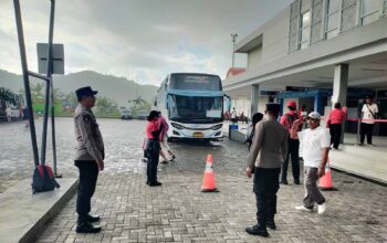 Lombok Sambut Kapal Pesiar Viking Venus, Pelabuhan Gili Mas Dijaga Ketat