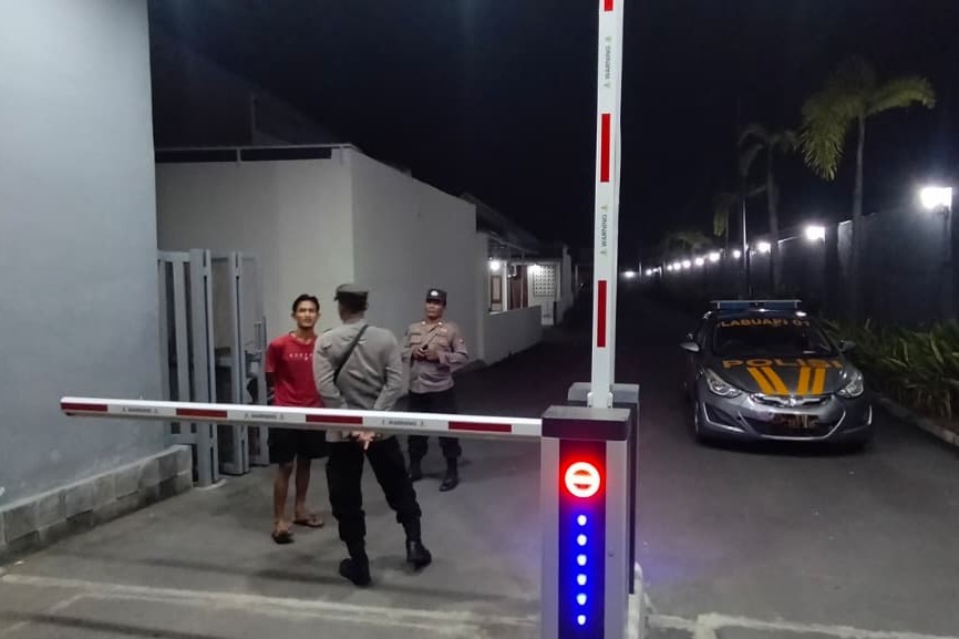 Patroli Dialogis Polsek Labuapi Sasar Perumahan Padat Penduduk